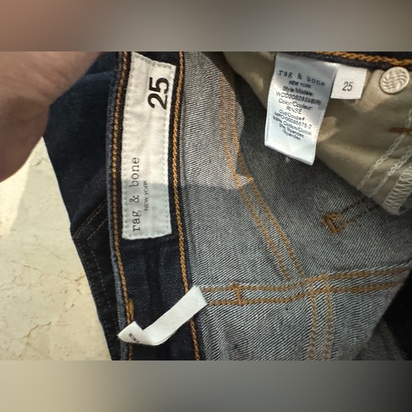 Rag and Bone Cate Mid-Rise Ankle Skinny Jeans in Carmen (Dark Wash) - Picture 4 of 5